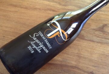 Tzikas Family Sauvignon-Assyrtiko 2018