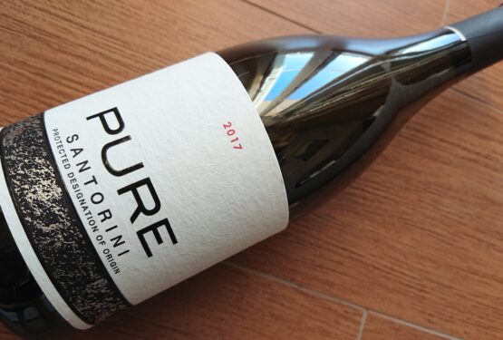 Volcanic Slopes Vineyards Pure Santorini 2017