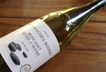 Marcel Martin ”Les Roches Noires” Muscadet Sevre et Maine Sur Lies 2016